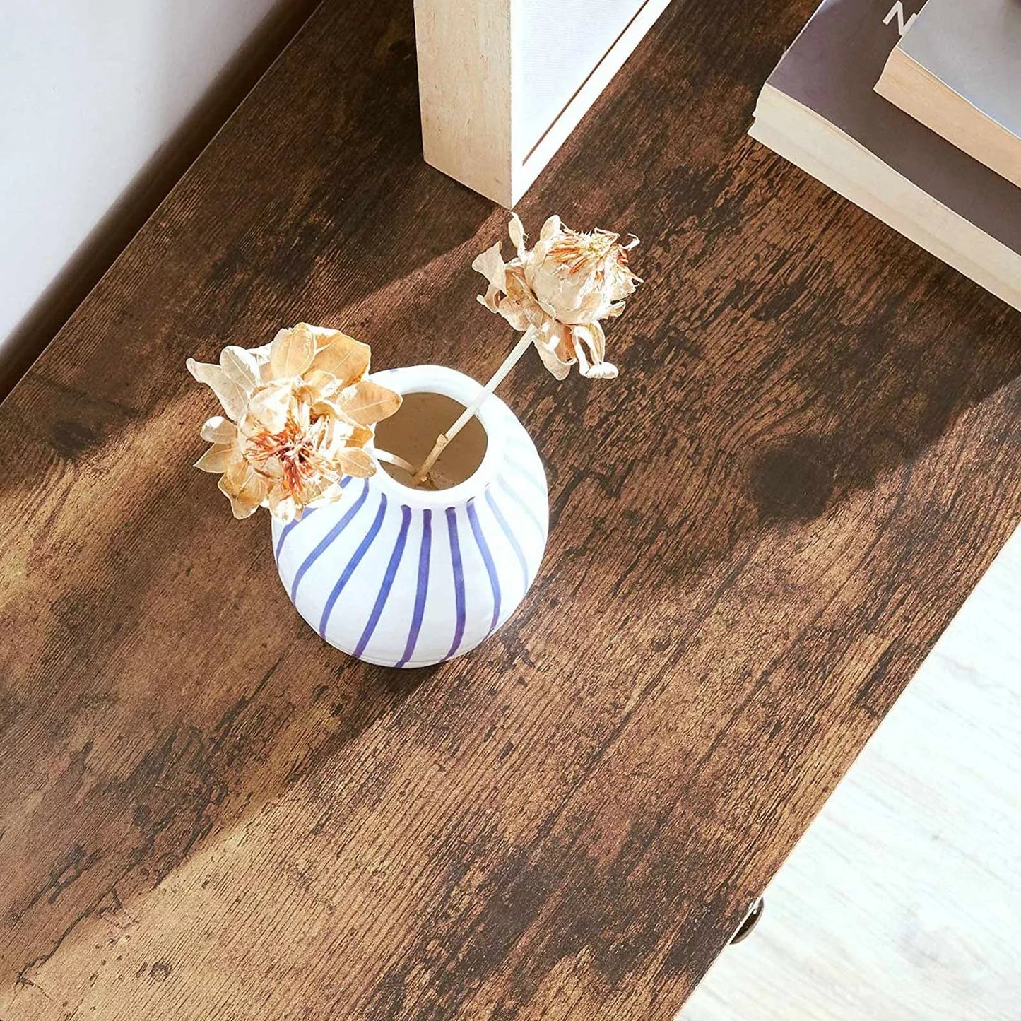 In And OutdoorMatch Commode Maud - Opbergkast - Stoffen Lades - met MDF Front - Industrieel Design - Hal - Woonkamer - Vintage Bruin/Zwart Kast