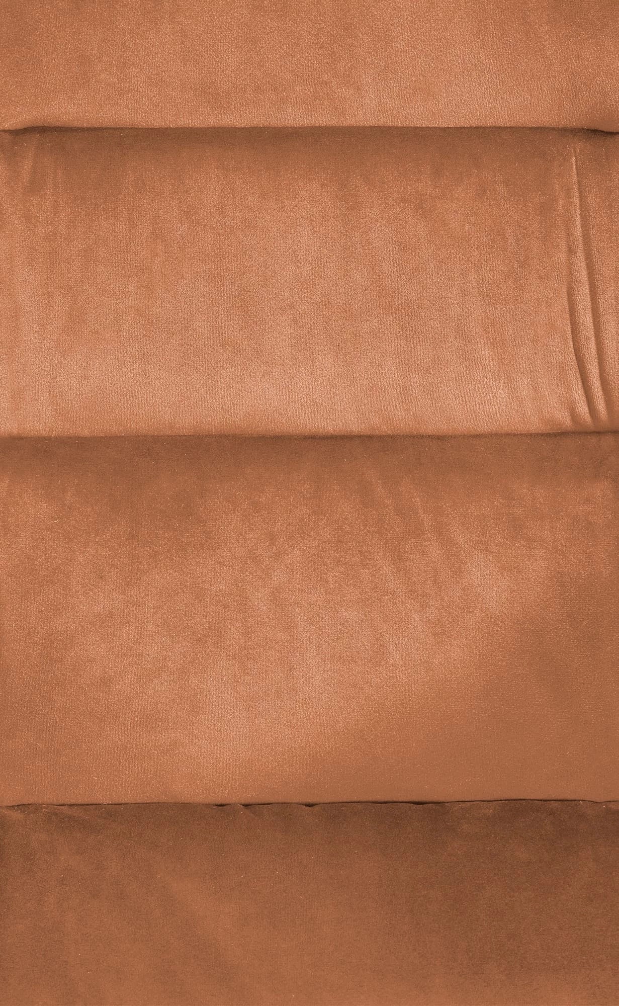 In And OutdoorMatch Eetkamerstoel Luisina - Bruin - Met Armleuningen - Fluweel - Hoge Kwaliteit Bekleding - Comfortabele en Luxe Eetkamerstoel - Vintage Look Eetkamerstoel