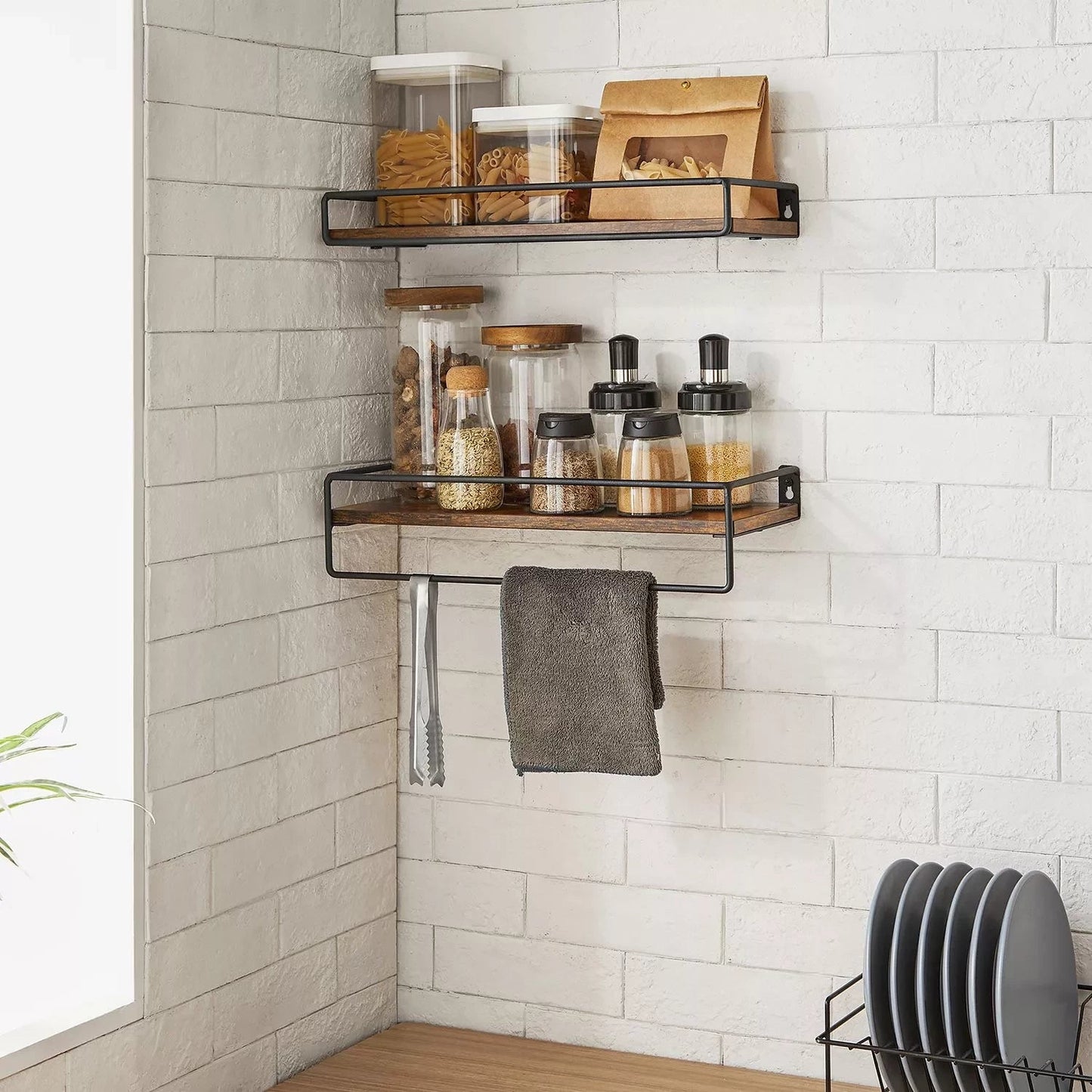 In And OutdoorMatch Wandplank Shaniya - Set van 2 - Zwevend - Wandrek - Wandplank - Boekenplank - Fotoplank - Bruin - 40x15cm Wandplank